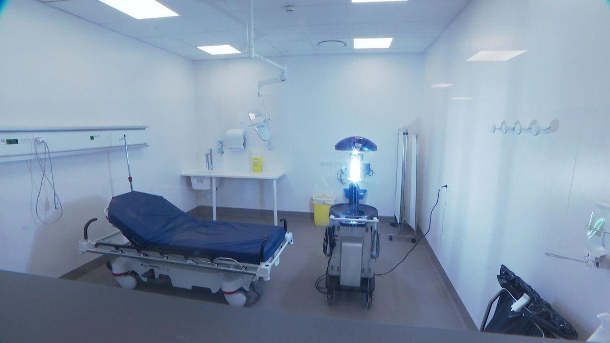 jts_un_robot_nettoyeur_des_chambres_au_medipole-00_00_23_09-4772244