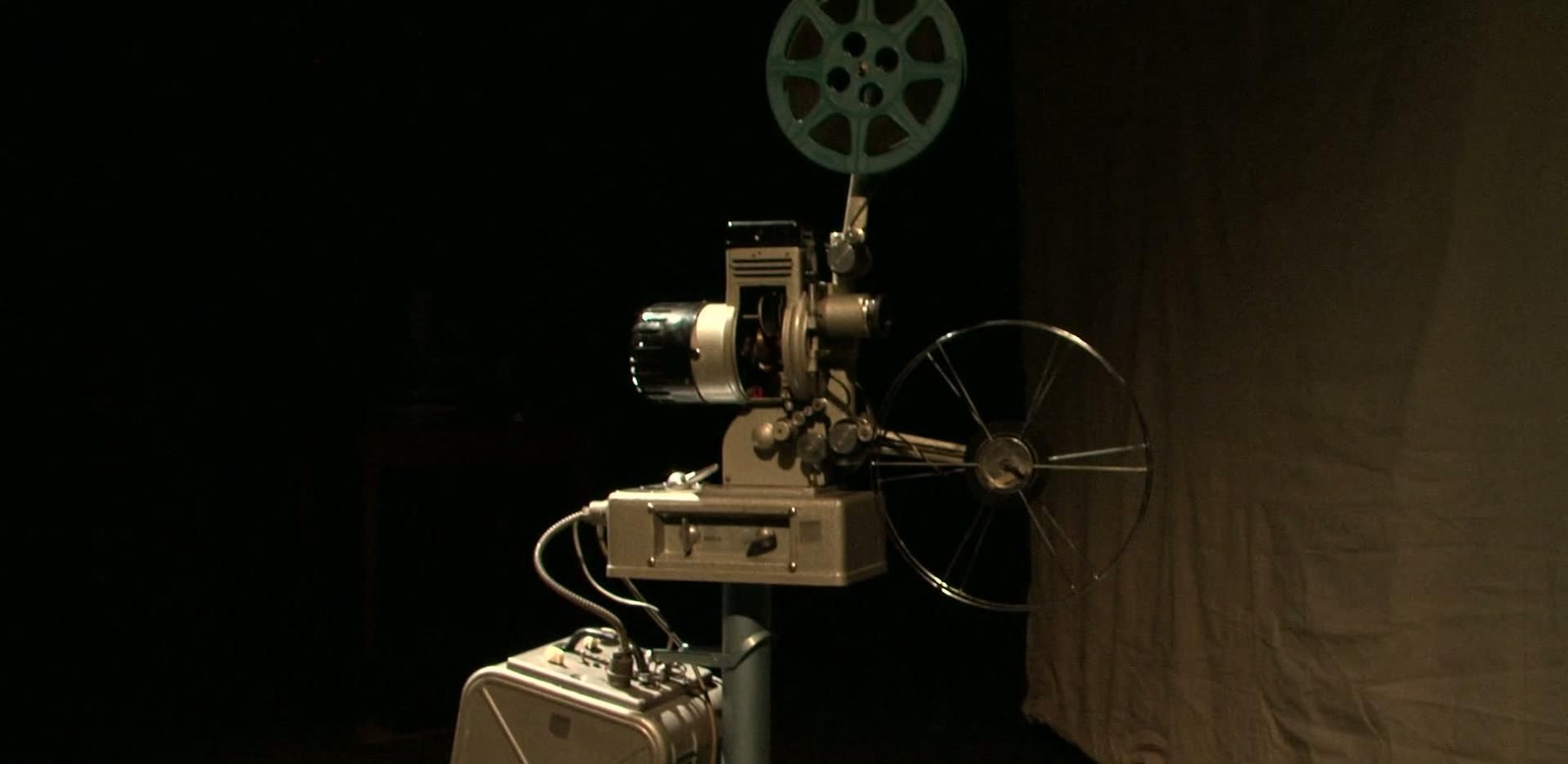 Projecteur de cinéma, 1954