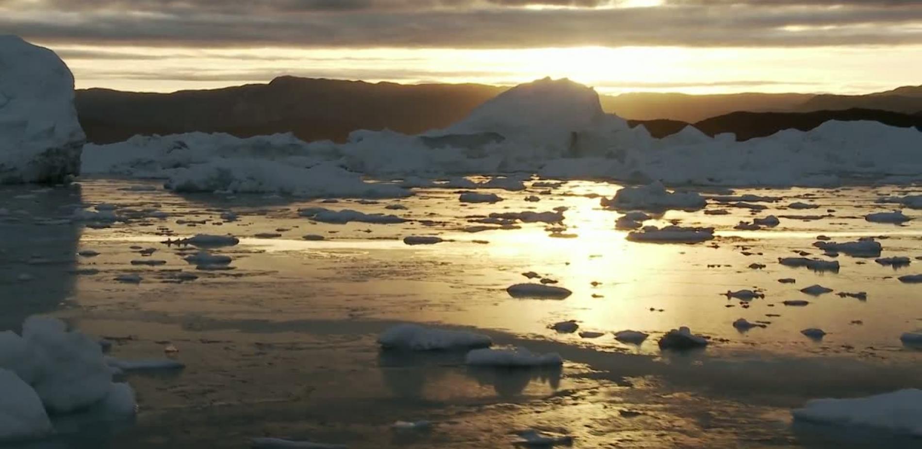 Groenland, le voyage sous la glace