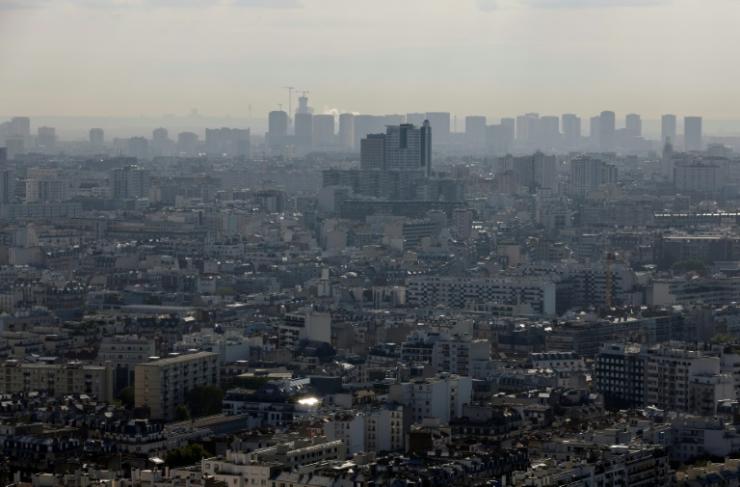 Malgré l'amélioration de la qualité de l'air, 40.000 décès par an sont encore attribuables à l'exposition aux particules fines, selon Santé Publique France © AFP/Archives Thomas COEX