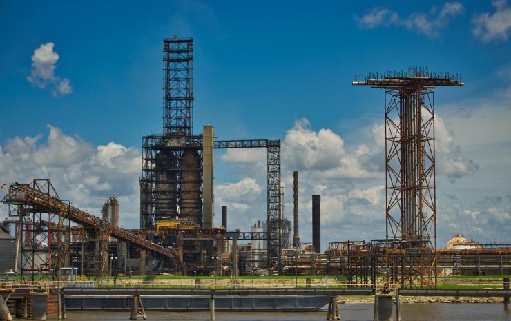 Une raffinerie de pétrole aux Etats-Unis, à la Nouvelle Orléans, en 2018 @Pixabay