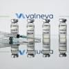 Valneva utilise un vaccin à virus désactivé, une technologie plus classique que l'ARN et qui sert pour les vaccins contre la grippe © AFP/Archives JUSTIN TALLIS