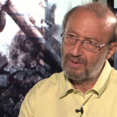 Voir la vidéo de André Cicolella : vers une interdiction du bisphénol A ?