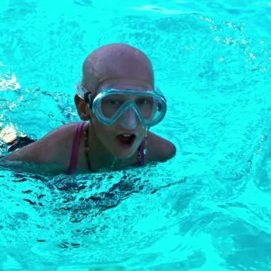Voir la vidéo de Léa, Selma... : du sport contre le cancer