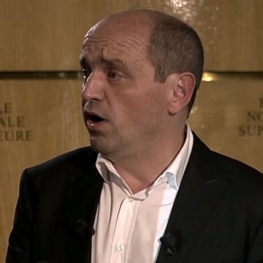 Voir la vidéo de Vaincre le chômage, c’est possible ! / Pierre Larrouturou
