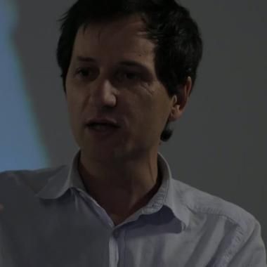 Voir la vidéo de Donner à voir la physique autrement / Julien Bobroff