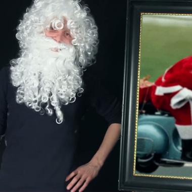 Voir la vidéo de Père Noël : des cadeaux et un paquet de problèmes