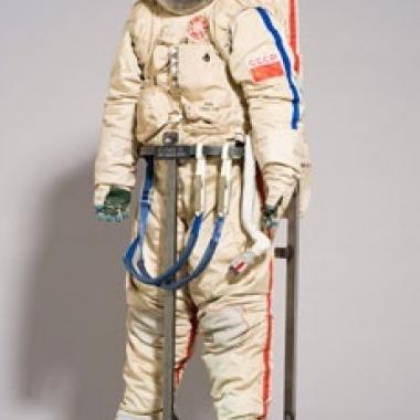 La conquête de l’espace aux enchères