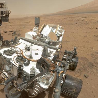 Mars : Curiosity, rover (presque) autonome 