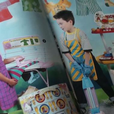 Voir la vidéo de Stéréotypes de genre : les catalogues de jouets