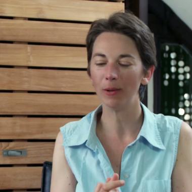 Voir la vidéo de L'éducation sexuelle à l'école