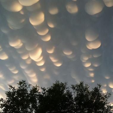 L’encyclopédie des nuages mise à jour