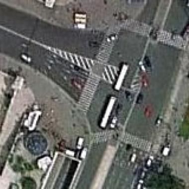 e-CORCE : un Google Earth à la française rafraîchi chaque semaine