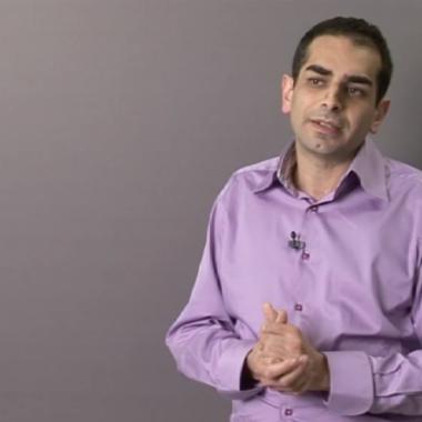 Voir la vidéo de Espionnage cellulaire