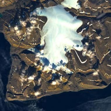 Hausse des océans : glaciers et calottes tous les deux responsables