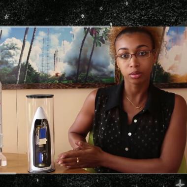 See video of Géraldine Magnan and the Ariane launcher 