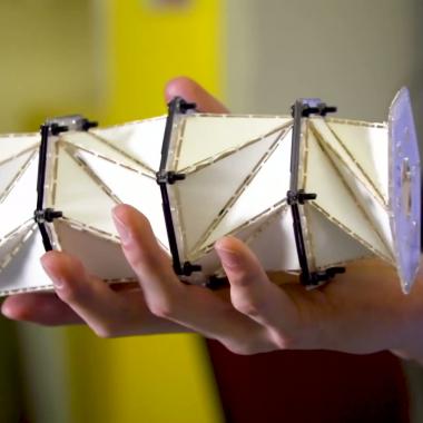 Voir la vidéo de Origami antichoc