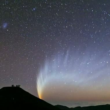 Voir la vidéo de Comètes, les archives du système solaire