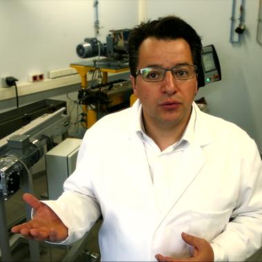Voir la vidéo de Frédéric Léonardi, physicien des polymères