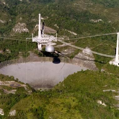 Voir la vidéo de Arecibo, la fin d’un géant
