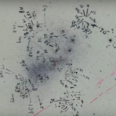 Voir la vidéo de Henrietta Leavitt et la mesure de l’Univers grâce aux étoiles « qui clignotent »