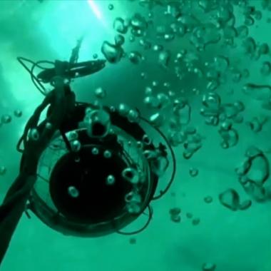 Voir la vidéo de Baikal-GVD, le télescope géant chasseur de neutrinos