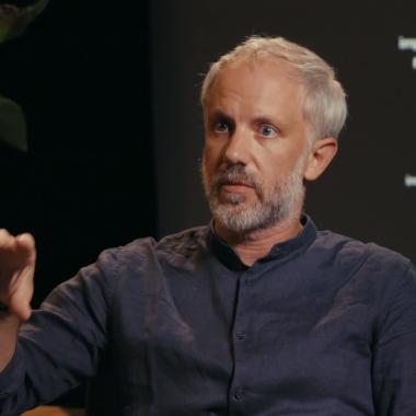 Voir la vidéo de De la stupeur à la résilience : la réaction sociale aux attentats
