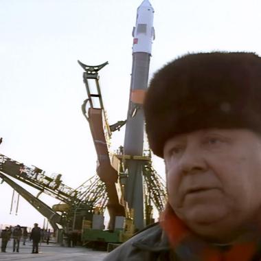 Voir la vidéo de Dernier départ pour la station spatiale MIR ? Reportage à Baikonour (1999)