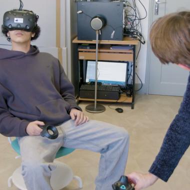 Voir la vidéo de Surdité : la spatialisation en mode « gamer »