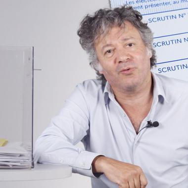 Voir la vidéo de Le jugement majoritaire, par Rida Laraki