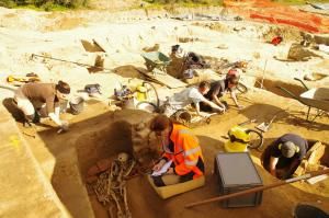 Une tombe étrusque en hypogée découverte en Corse 