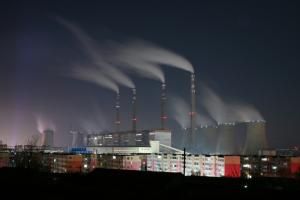 La centrale électrique Datang International Zhangjiakou, fonctionnant au charbon, dans le Hebei, au nord de la Chine, le 12 novembre 2021 © AFP Greg Baker