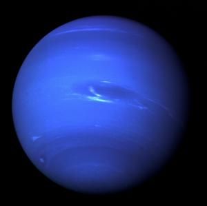 Sur Neptune, l’été, d’une durée de 40 ans, connaît un coup de froid
