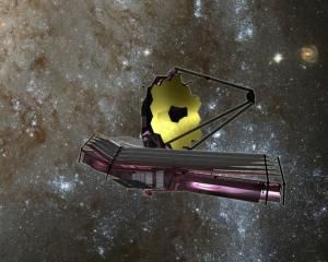 Le télescope James Webb détecte pour la première fois du CO2 dans l’atmosphère d’une exoplanète