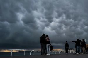 Les météorologues, nouvelle cible de la désinformation climatique 