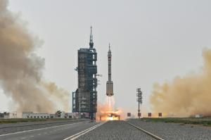 La Chine a envoyé dans l’espace un premier astronaute civil
