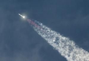 SpaceX salue &quot;un jour incroyable&quot; malgré la perte de son vaisseau Starship en toute fin de vol test