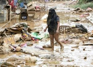 Les typhons se forment plus près des côtes en raison du changement climatique, selon une étude