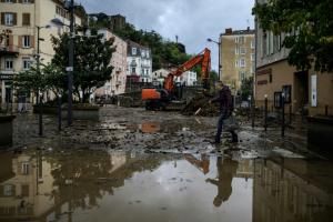 Inondations et crues : plus aucun département en vigilance rouge