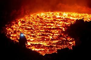  Des volcans ont libéré du CO2 bien après la fin de leurs éruptions