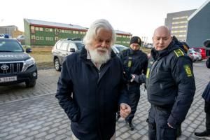 Le militant écologiste Paul Watson reste en détention au Groenland