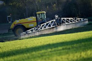 Pesticides : l&#039;agence sanitaire alerte sur des effets néfastes pour la santé des jeunes enfants