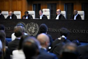 La Cour internationale de justice ouvre la voie aux « réparations » climatiques