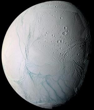 Des éléments clés pour la vie découverts sur une lune de Saturne