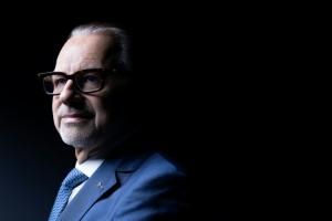 Entretien avec le patron de l&#039;ESA : « l&#039;Europe doit rattraper son retard pour rester indépendante »