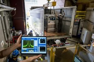 Première mondiale : une équipe du Cern parvient à transporter de l'antimatière