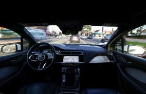 Automobile : plusieurs constructeurs renoncent aux aides à la conduite trop sophistiquées