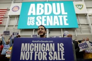 L'IA et sa désinformation s'invitent dans les spots de campagne aux États-Unis