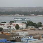 Voir la vidéo de Nadia Abdou et l'eau du Nil en Egypte