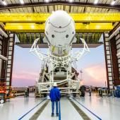 Un incident sur la capsule de SpaceX pourrait retarder son premier vol habité 